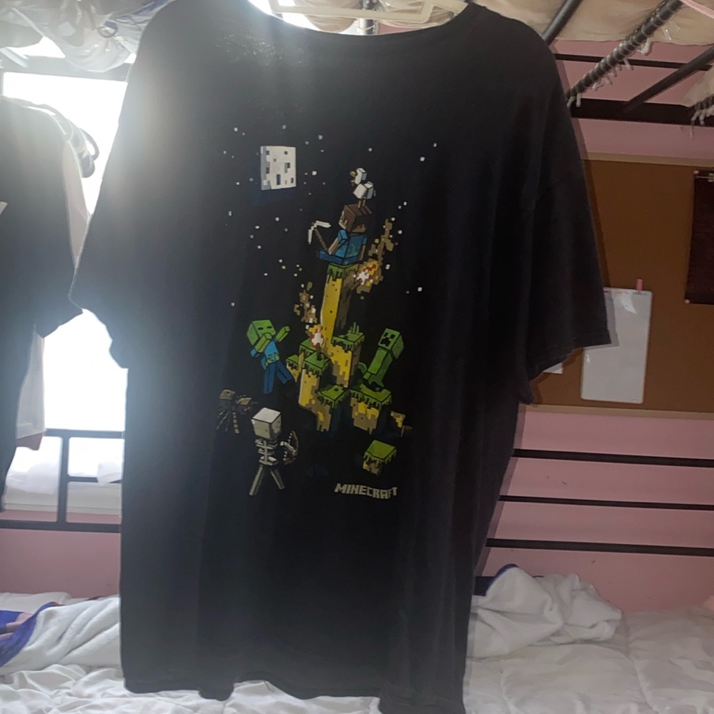 Black XL Minecraft Video Game Mojang Graphic Tee